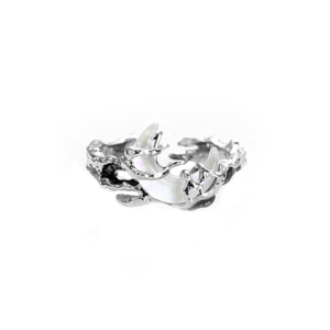 Crescent Moon and Flowing Water Intertwined Theme Ring